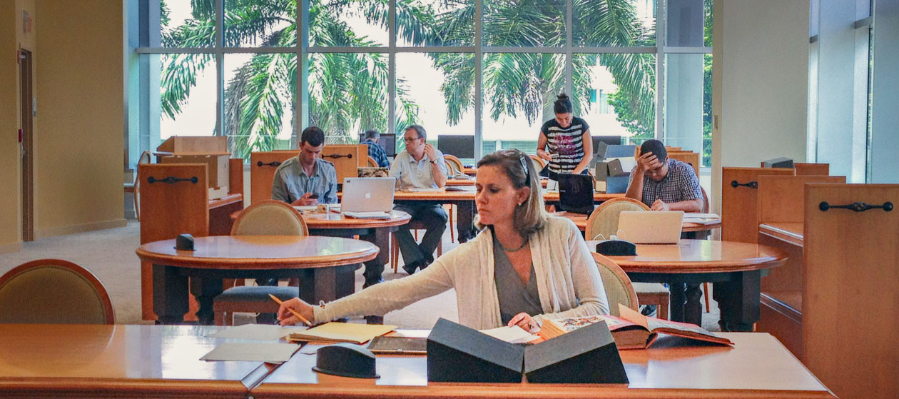 The Goizueta Pavilion filled with researchers. 